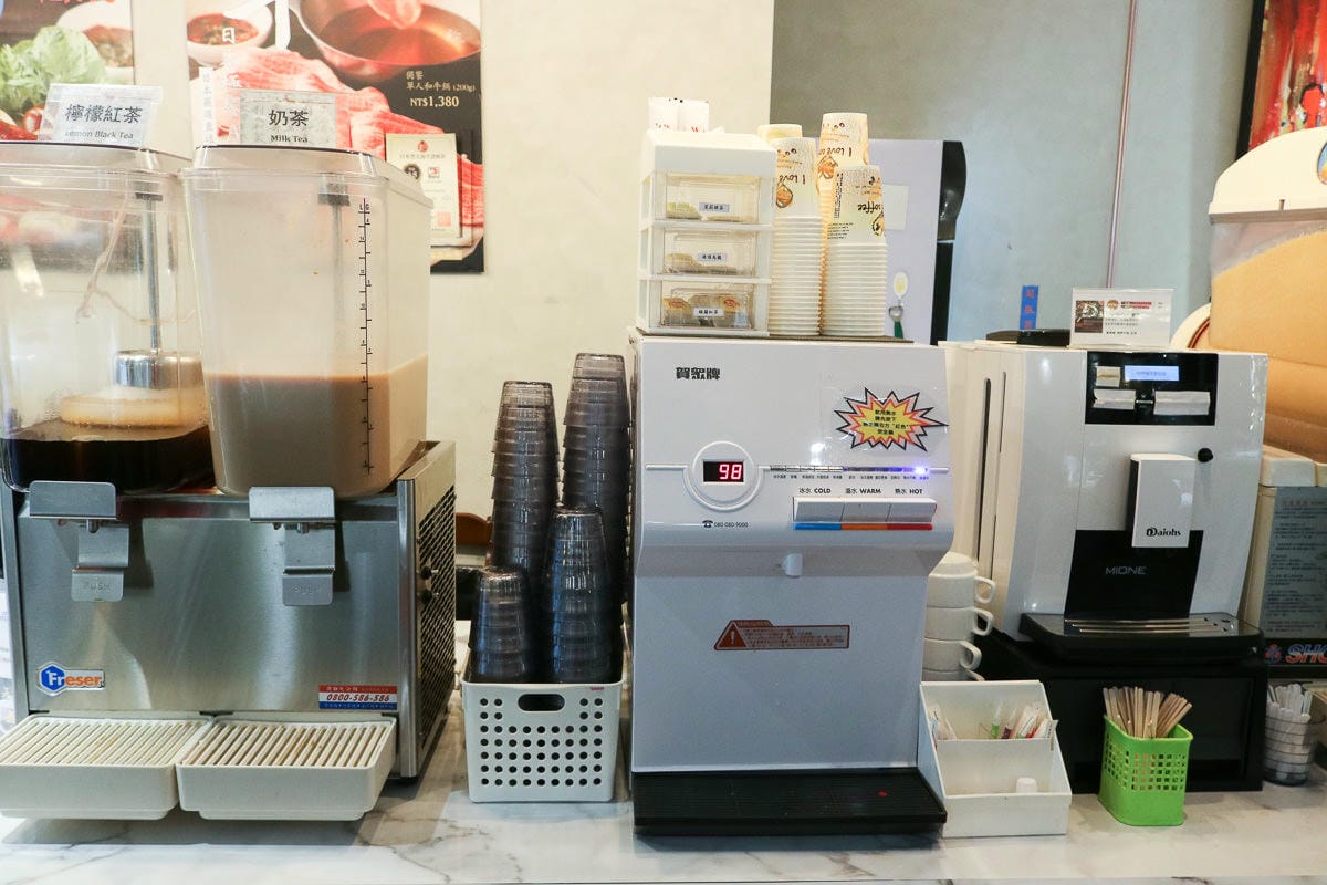 內湖美食火鍋首推天鍋宴西湖店 冷飲甜點自助取浮誇火鍋食材不馬虎