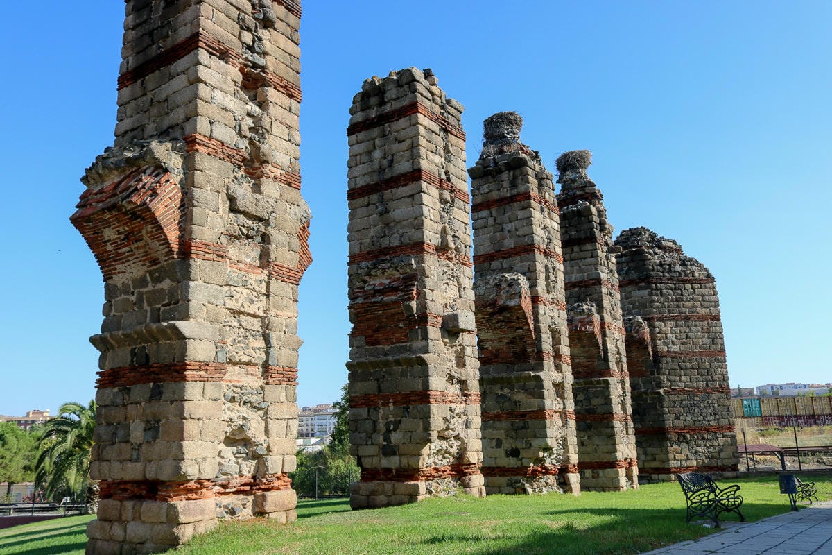 西班牙梅里達自助｜景點交通住宿旅遊路線 閃耀輝煌羅馬古城歷史