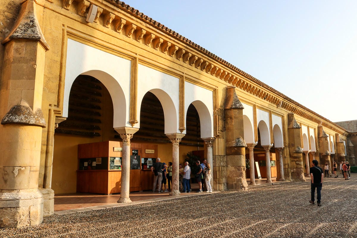 哥多華自助｜景點交通住宿旅遊路線 – 科爾多瓦清真寺絕美