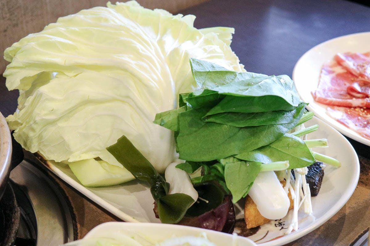 內湖火鍋卡拉拉日式涮涮鍋還有銅盤烤肉，懷舊個人火鍋