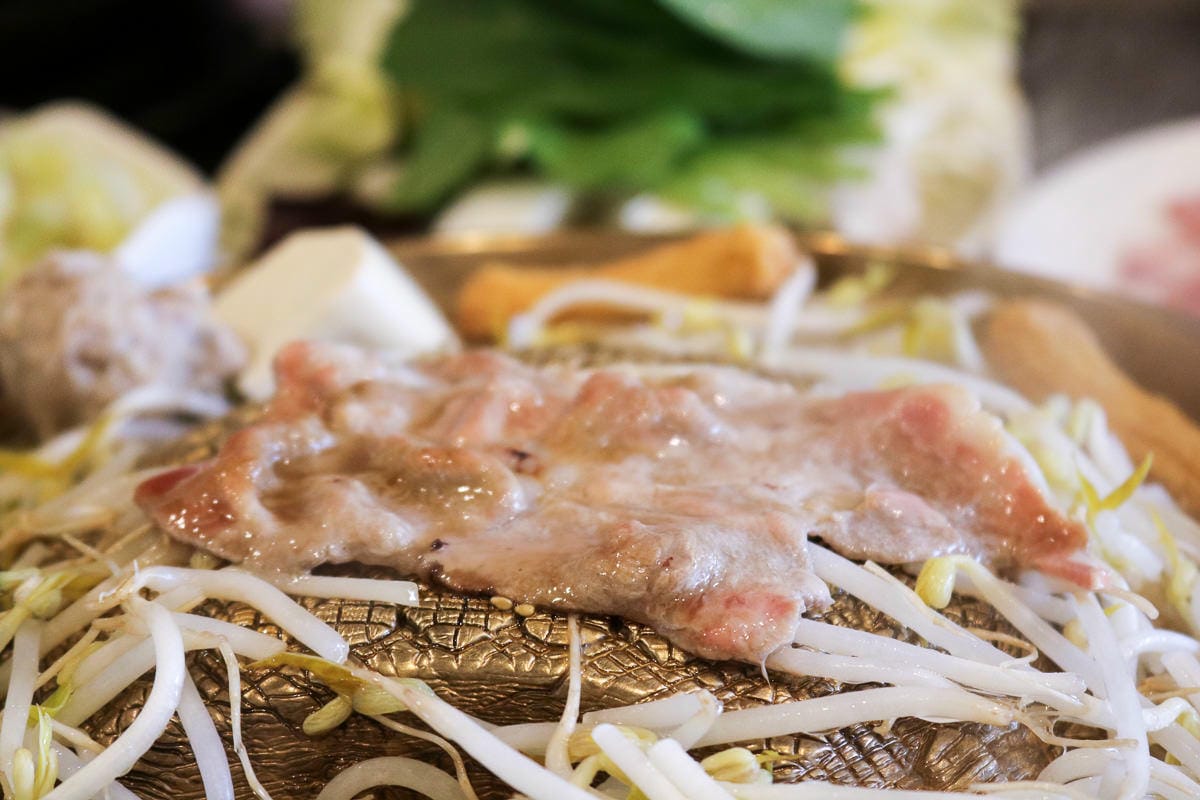 內湖火鍋卡拉拉日式涮涮鍋還有銅盤烤肉，懷舊個人火鍋