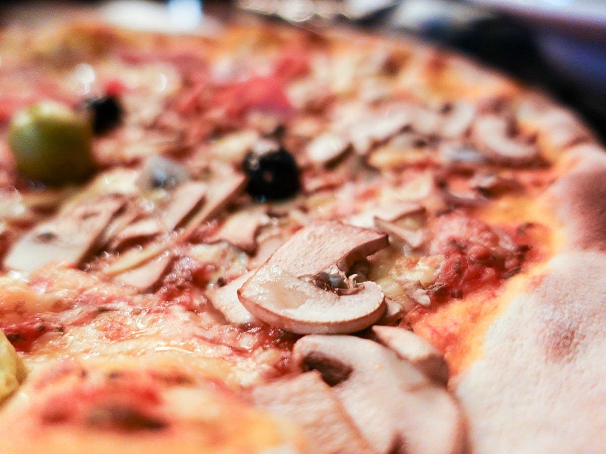 君悅ZIGA ZAGA義式料理餐點台北五星級還有樂團表演