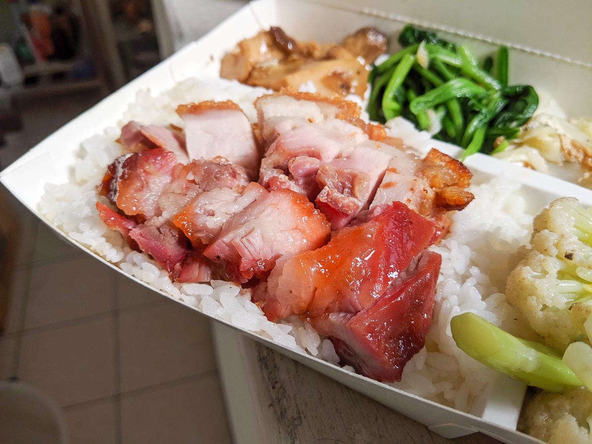 內湖安品燒臘正宗港式便當！燒肉真心不錯附菜單假日有開