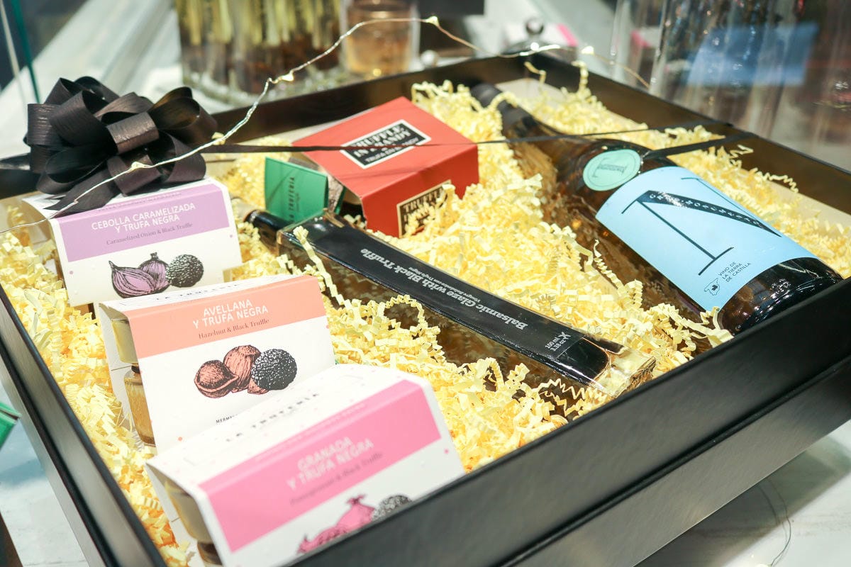 馬德里市場美食購物推薦｜聖安東市場 Mercado de San Antón