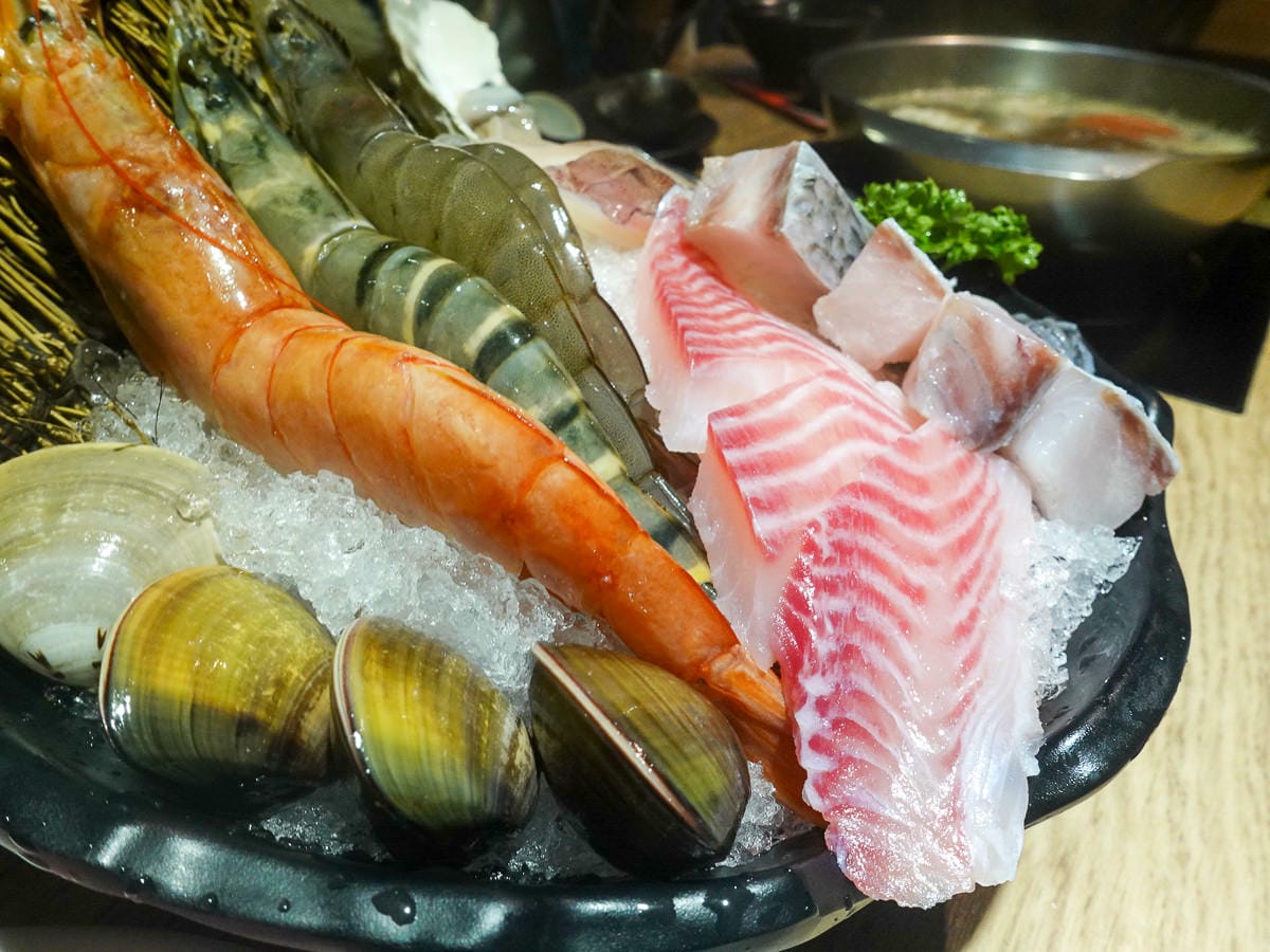 內湖火鍋 團緣涮涮屋精緻鍋物海鮮肉片高CP一人吃也自在