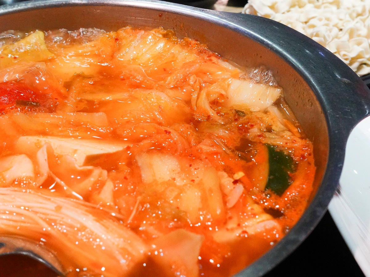 內湖火鍋 團緣涮涮屋精緻鍋物海鮮肉片高CP一人吃也自在