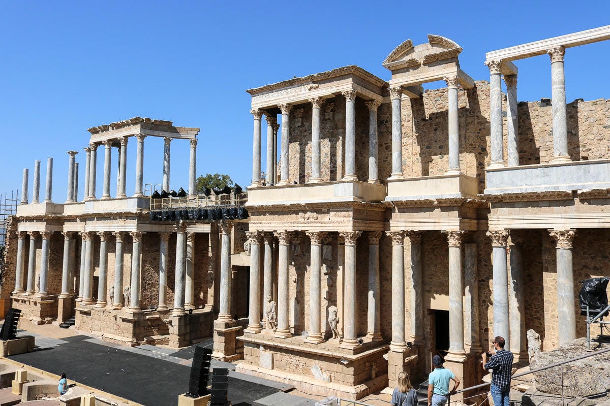 西班牙推薦歷史書 1492《一四九二那一年我們的世界展開了》