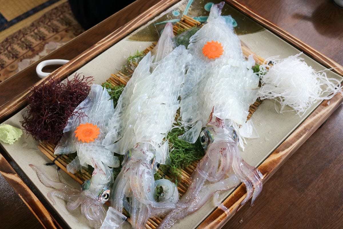 佐賀名物 餐廳大和花枝兩吃 いかの活き造り唯獨小心錢包破洞