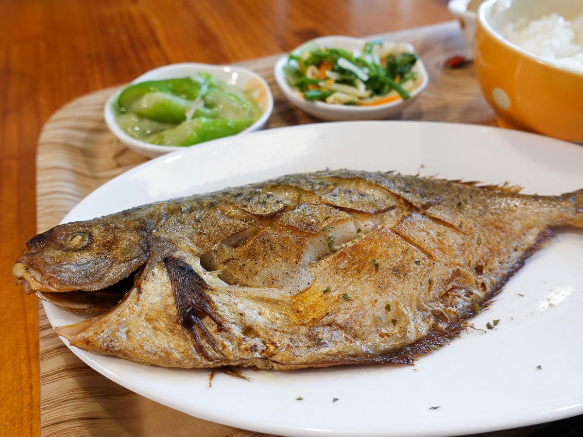 內湖美食簡餐 米粒 Milý 咖啡館 碧湖公園用心好味道 尤其愛吃魚不能錯過