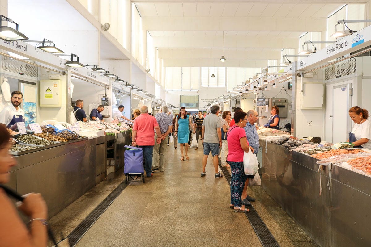 西歐最古老城市！加的斯中央市場也是西班牙最老海港菜市場