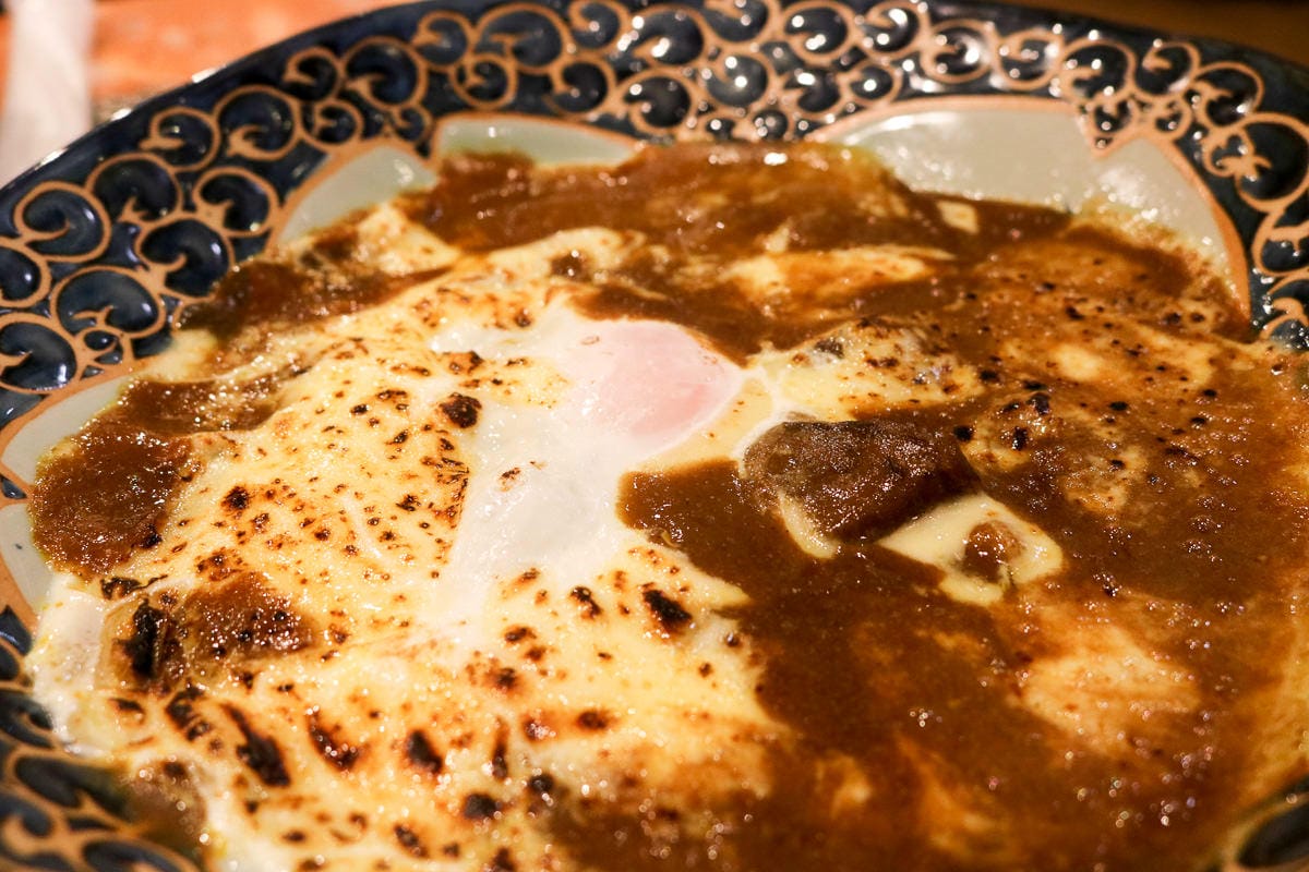 佐賀美食 Gallery 有田咖啡館與有田燒茶杯牆，在地限定美食與陶瓷隨你挑