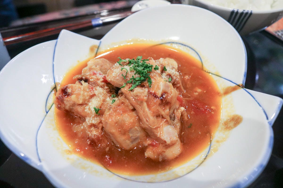 佐賀美食 Gallery 有田咖啡館與有田燒茶杯牆，在地限定美食與陶瓷隨你挑