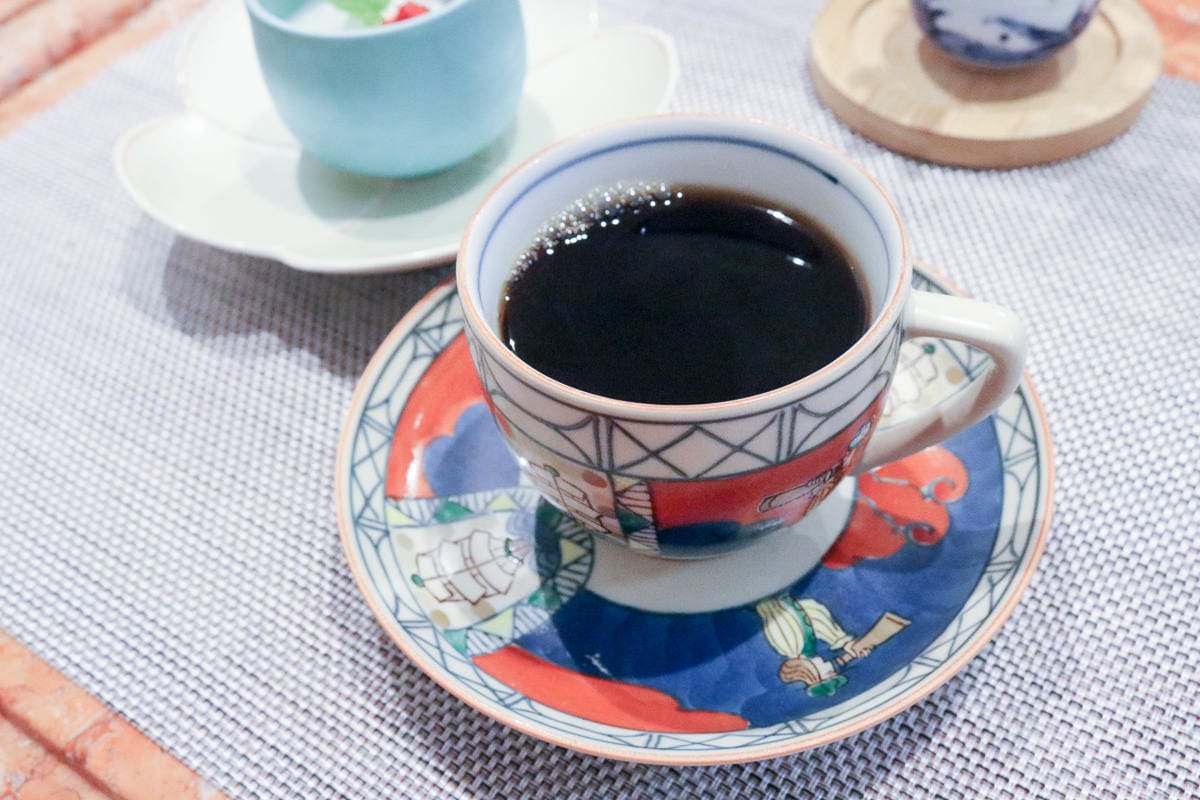 佐賀美食 Gallery 有田咖啡館與有田燒茶杯牆，在地限定美食與陶瓷隨你挑