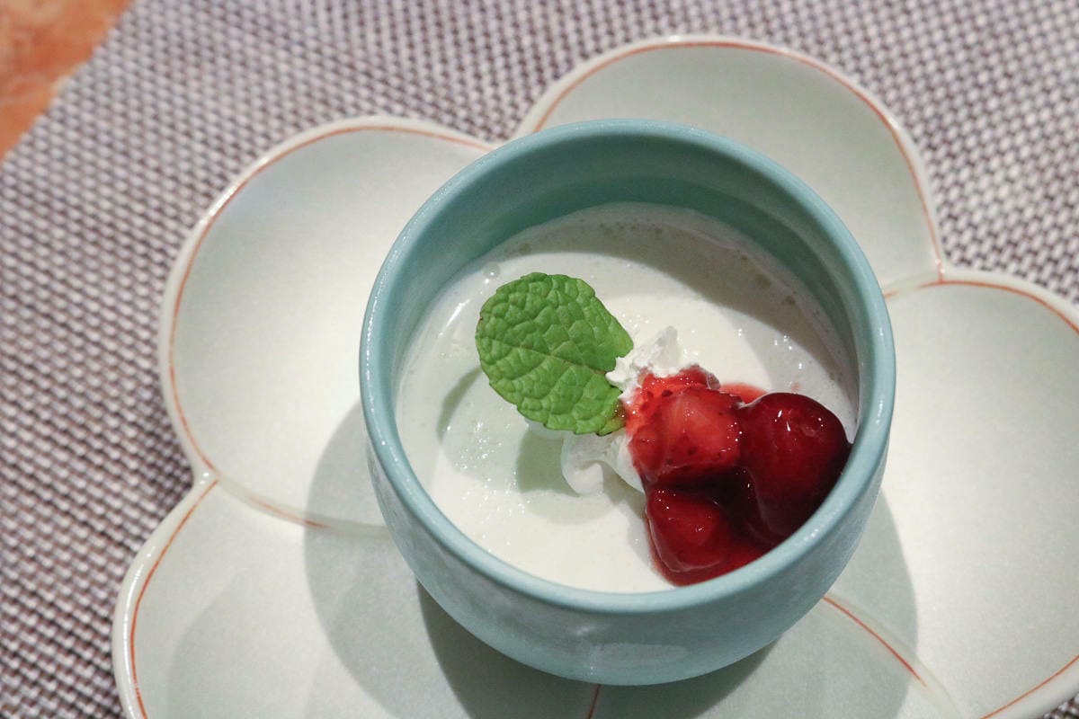 佐賀美食 Gallery 有田咖啡館與有田燒茶杯牆，在地限定美食與陶瓷隨你挑