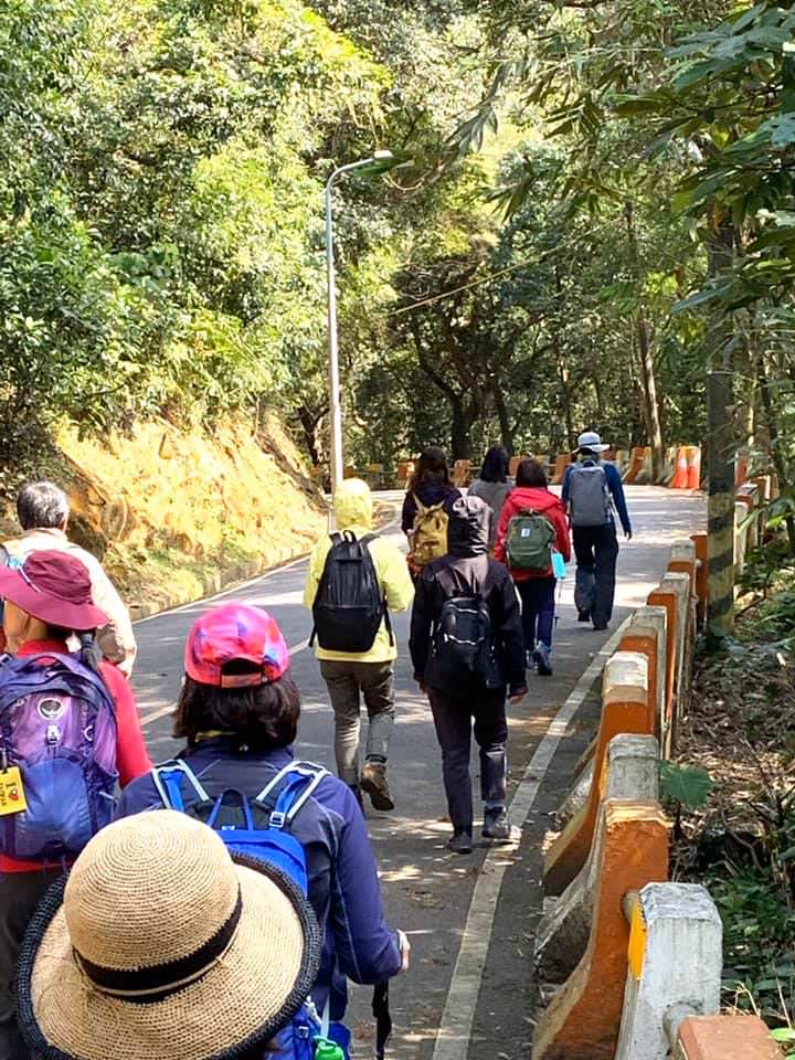 內湖金面山採石場大岩壁老蝦朝聖練走團