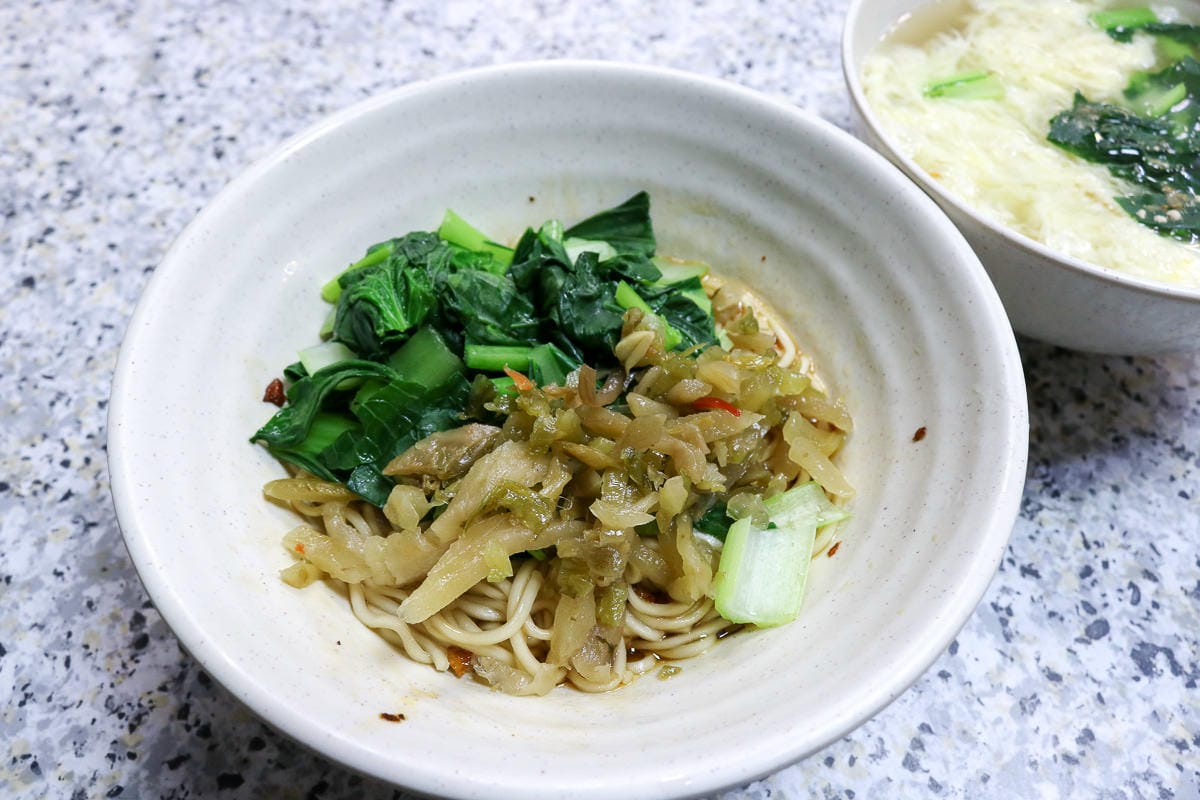 台北清香排骨王!好吃厚切排骨一排兩吃中式椒麻雞腿與蛋花湯別放過可外送 - 第28張圖 台北清香排骨王!好吃厚切排骨一排兩吃中式椒麻雞腿與蛋花湯別放過可外送