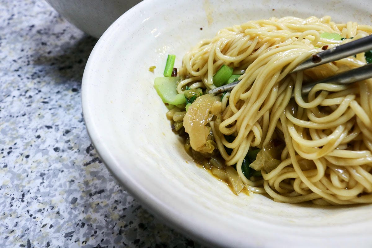台北清香排骨王!好吃厚切排骨一排兩吃中式椒麻雞腿與蛋花湯別放過可外送 - 第32張圖 台北清香排骨王!好吃厚切排骨一排兩吃中式椒麻雞腿與蛋花湯別放過可外送