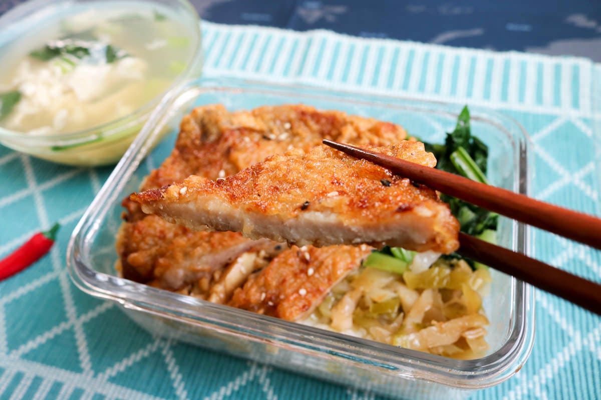 台北清香排骨王!好吃厚切排骨一排兩吃中式椒麻雞腿與蛋花湯別放過可外送 - 第8張圖 台北清香排骨王!好吃厚切排骨一排兩吃中式椒麻雞腿與蛋花湯別放過可外送