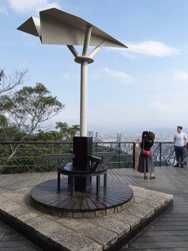 台北大縱走內湖忠勇山劍潭圓山支線老地方觀機平台 健行登山步道比你想得更豐富