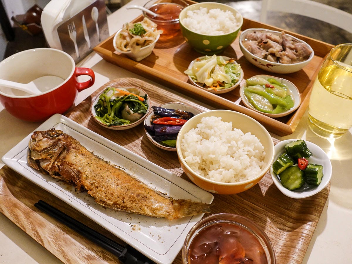 內湖美食簡餐 米粒 Milý 咖啡館 碧湖公園用心好味道 尤其愛吃魚不能錯過