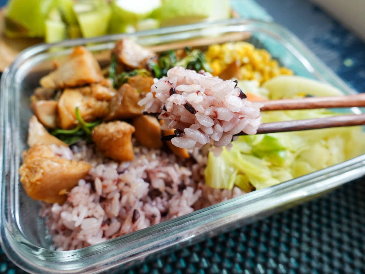 內湖素食便當外送 小鳥不吃肉 每日限定主菜記得電話預約