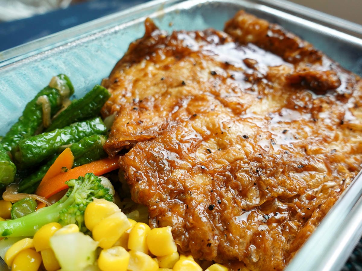 內湖素食便當外送 小鳥不吃肉 每日限定主菜記得電話預約