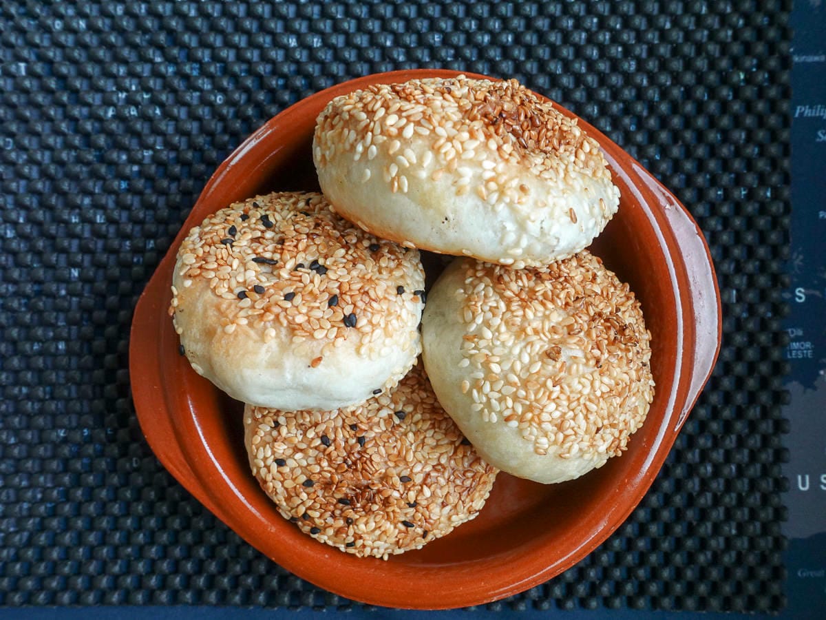 內湖湖光市場鹹酥餅紅豆餅 鼎鼎燒餅當早餐下午茶剛好