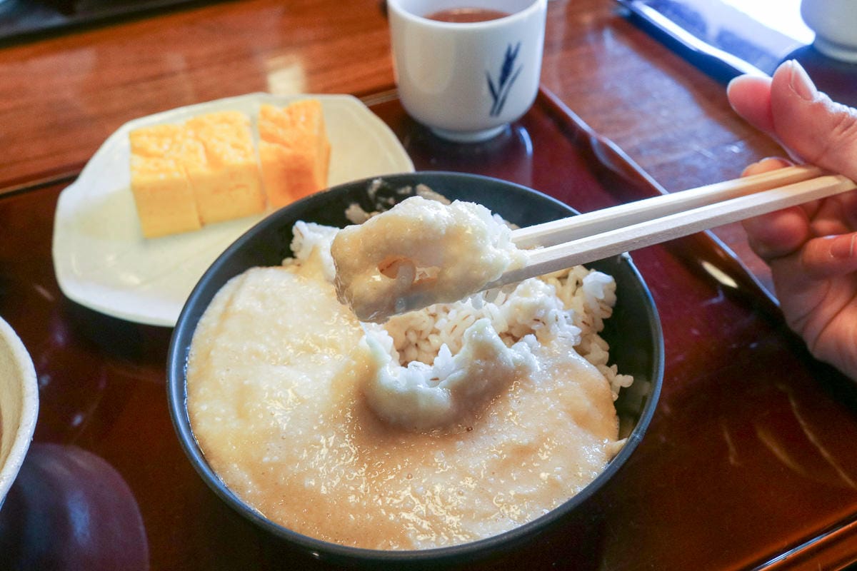 東京山藥泥麥飯吃到飽還有炸雞塊 淺草寺旁高CP美食