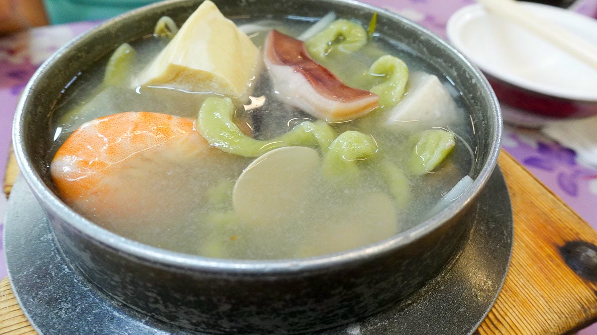 內湖美食四麵八方 鍋燒菠菜麵好吃 小菜驚艷