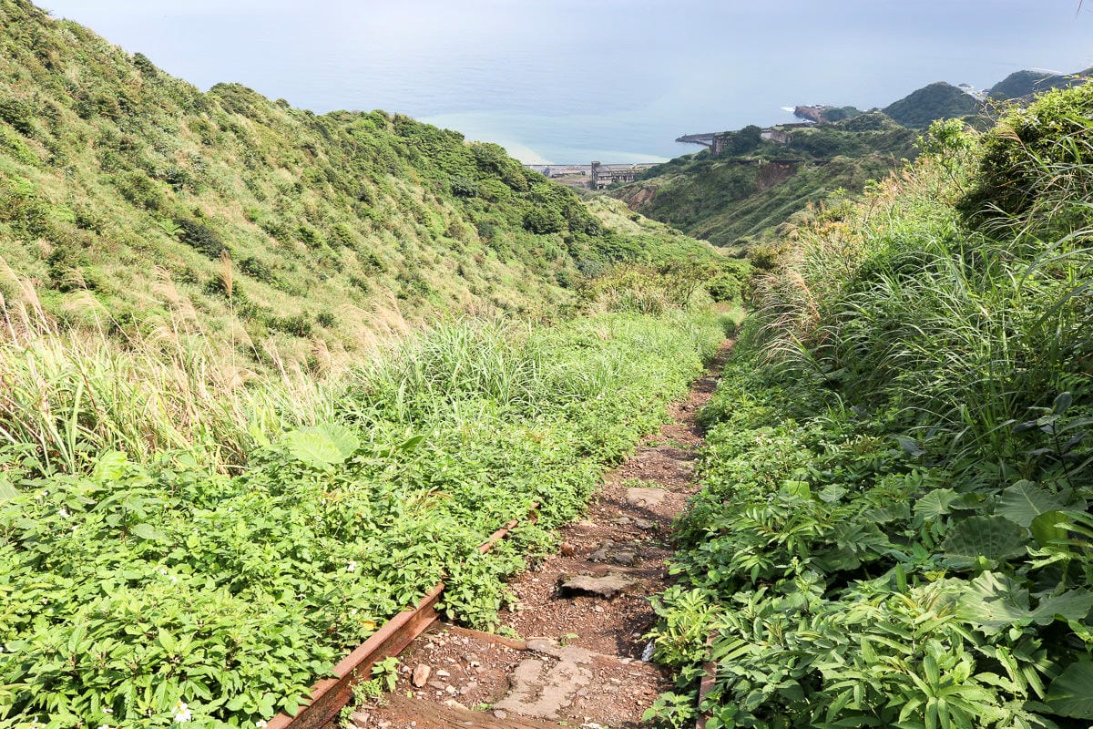新北登山路線 報時山 六坑索道 煙囪稜 祈堂老街