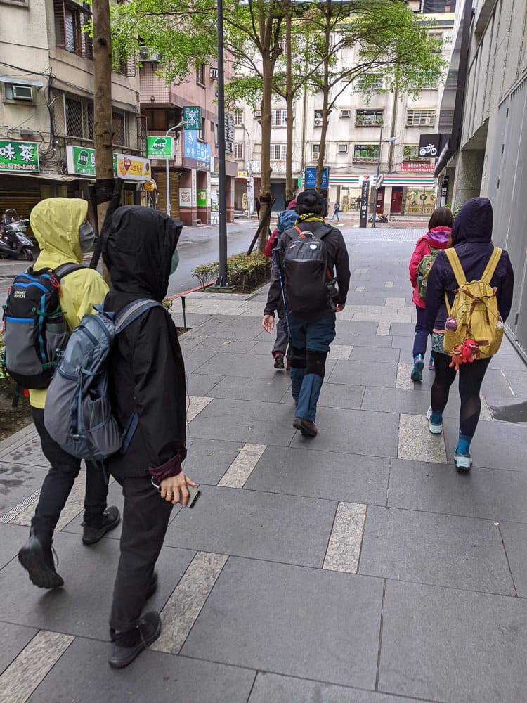 台北爬山遊記 內湖大崙尾山 長壽坡 碧溪步道繞一圈內湖人少好走經典路線