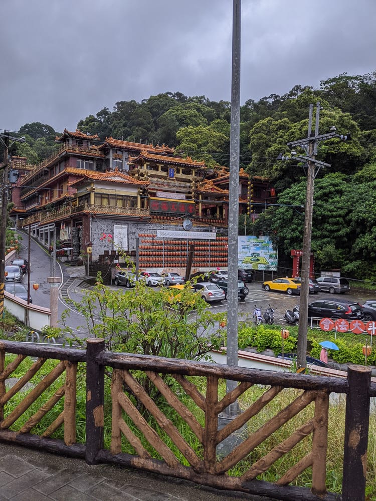 台北爬山遊記 內湖大崙尾山 長壽坡 碧溪步道繞一圈內湖人少好走經典路線