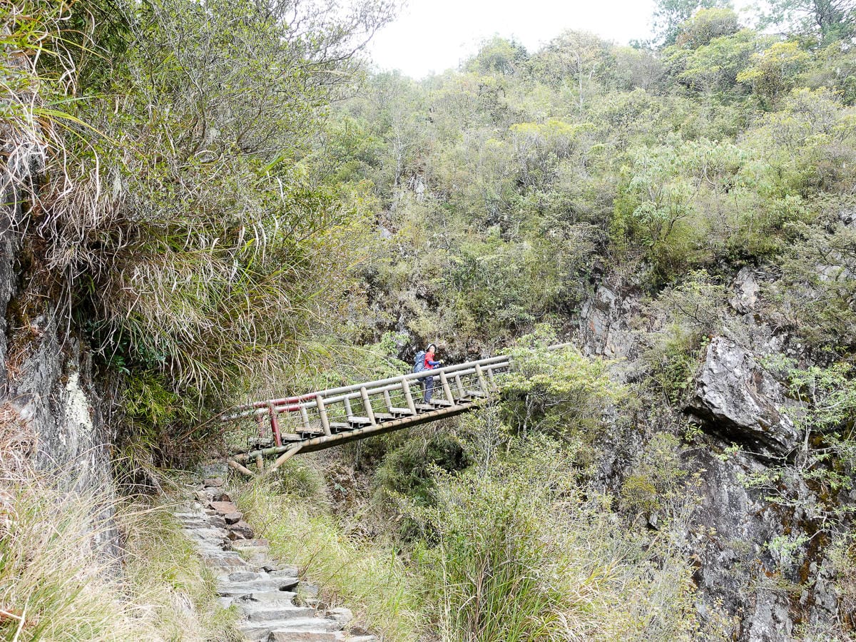 百岳新手玉山主峰兩天兩夜行程日記 Day1 塔塔加鞍部玉山登山口到排雲山莊