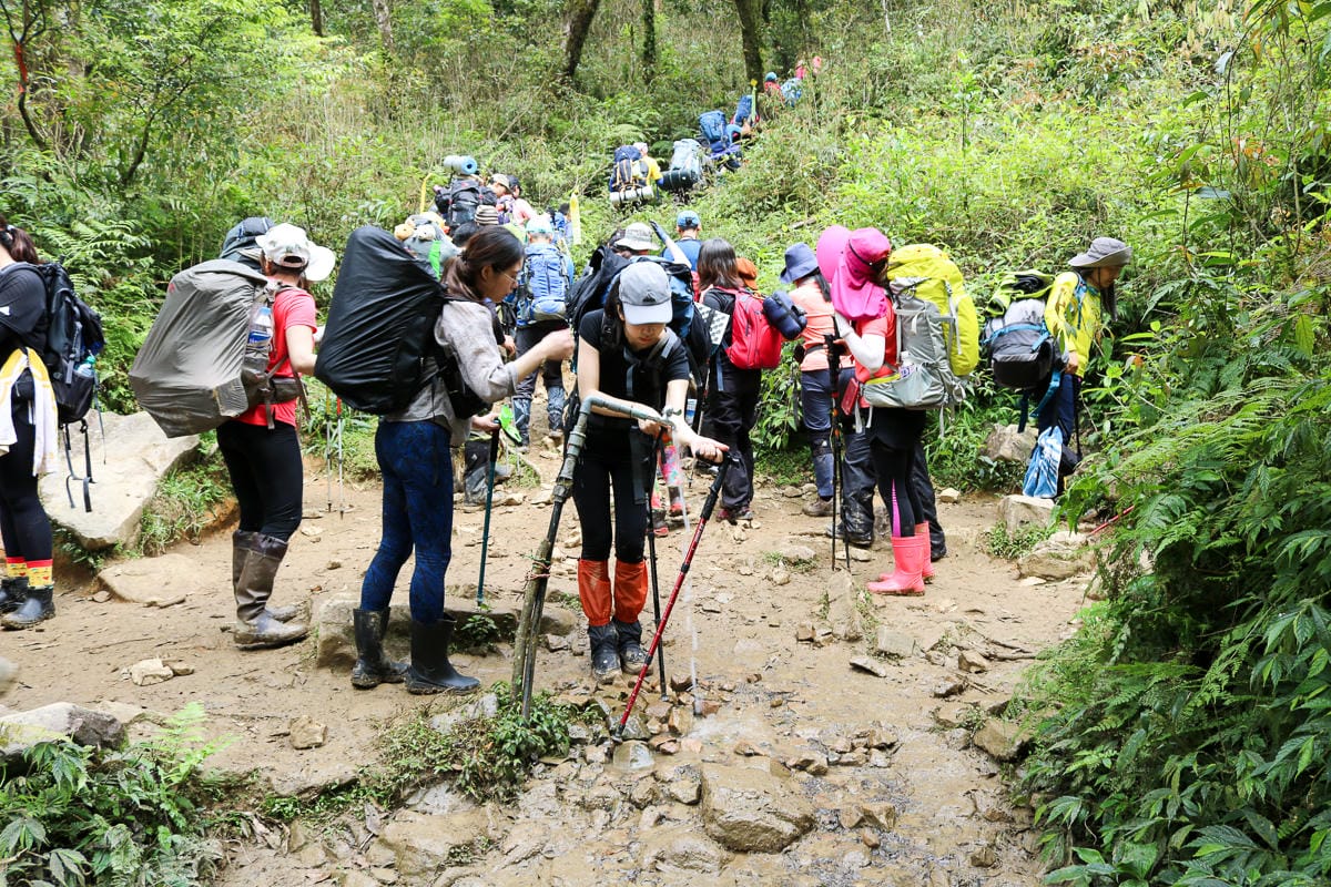 宜蘭松蘿湖單攻一日來回勇腳帶淚 十七歲少女湖面貌只能用驚心動魄形容
