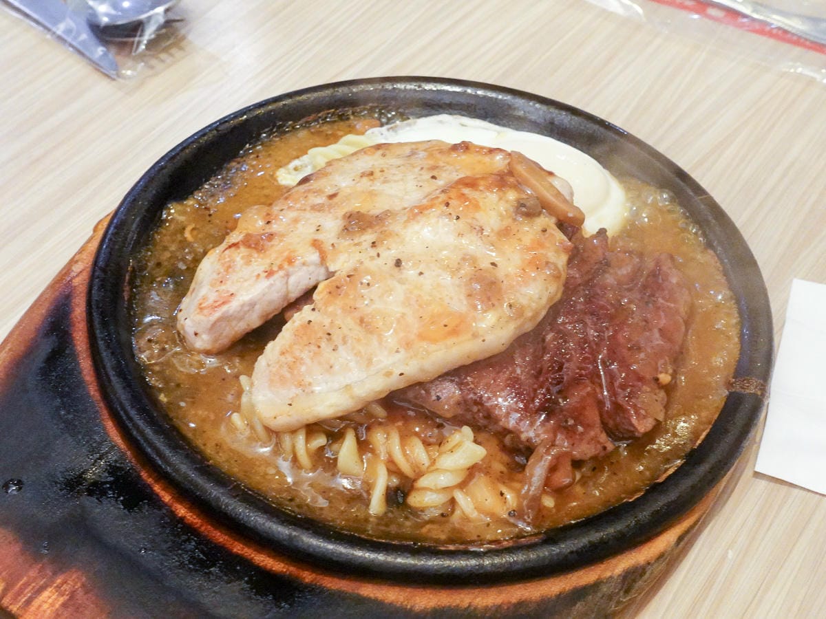 內湖我家牛排成功店 澎湃沙拉吧讓你忘記還有牛排這件事