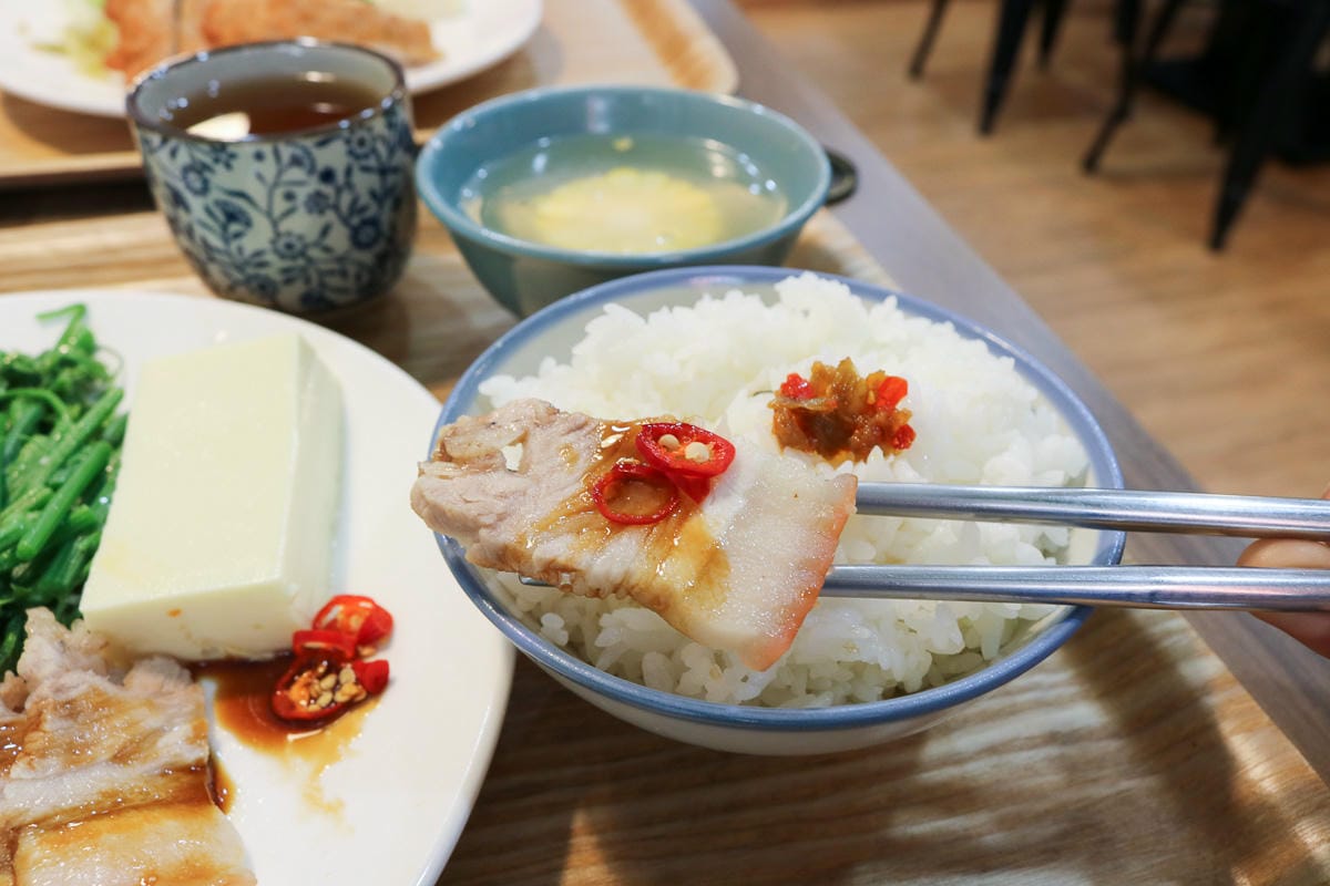 內湖便當簡餐 元初食堂家常白切肉配辣醬油好吃