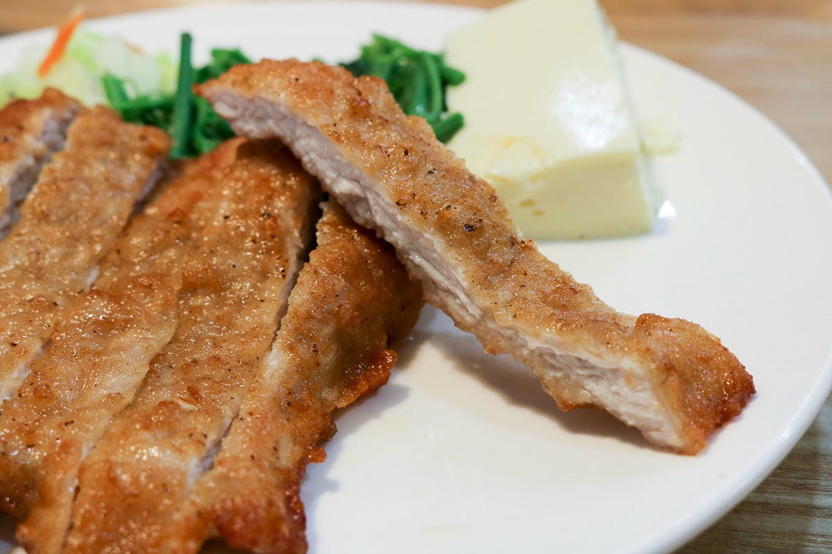 內湖便當簡餐 元初食堂家常白切肉配辣醬油好吃