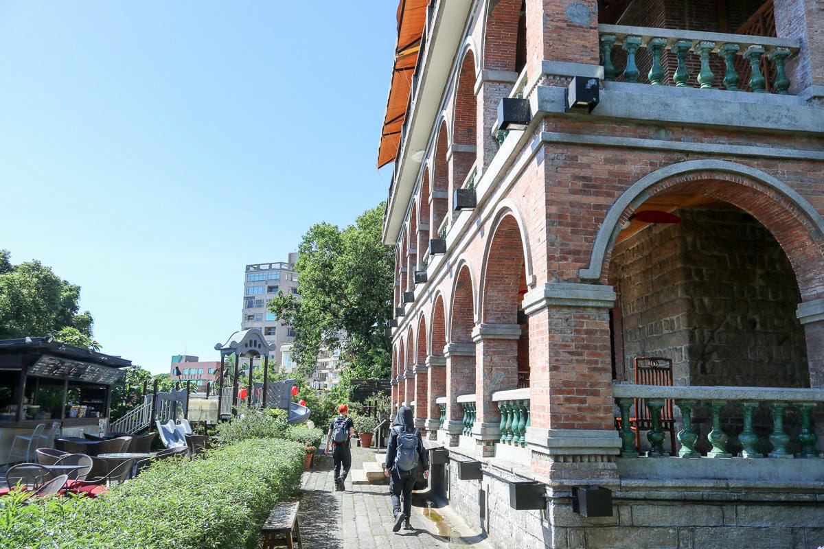 淡水紅樓中餐廳 在地人推薦在古蹟用餐合菜聚餐葷素都有 - 第3張圖 淡水紅樓中餐廳 在地人推薦在古蹟用餐合菜聚餐葷素都有