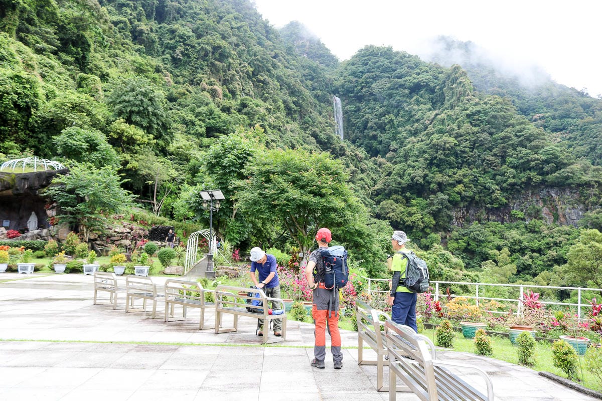 宜蘭礁溪聖母登山步道朝聖路 爬抹茶山聖母山莊沒說的真相