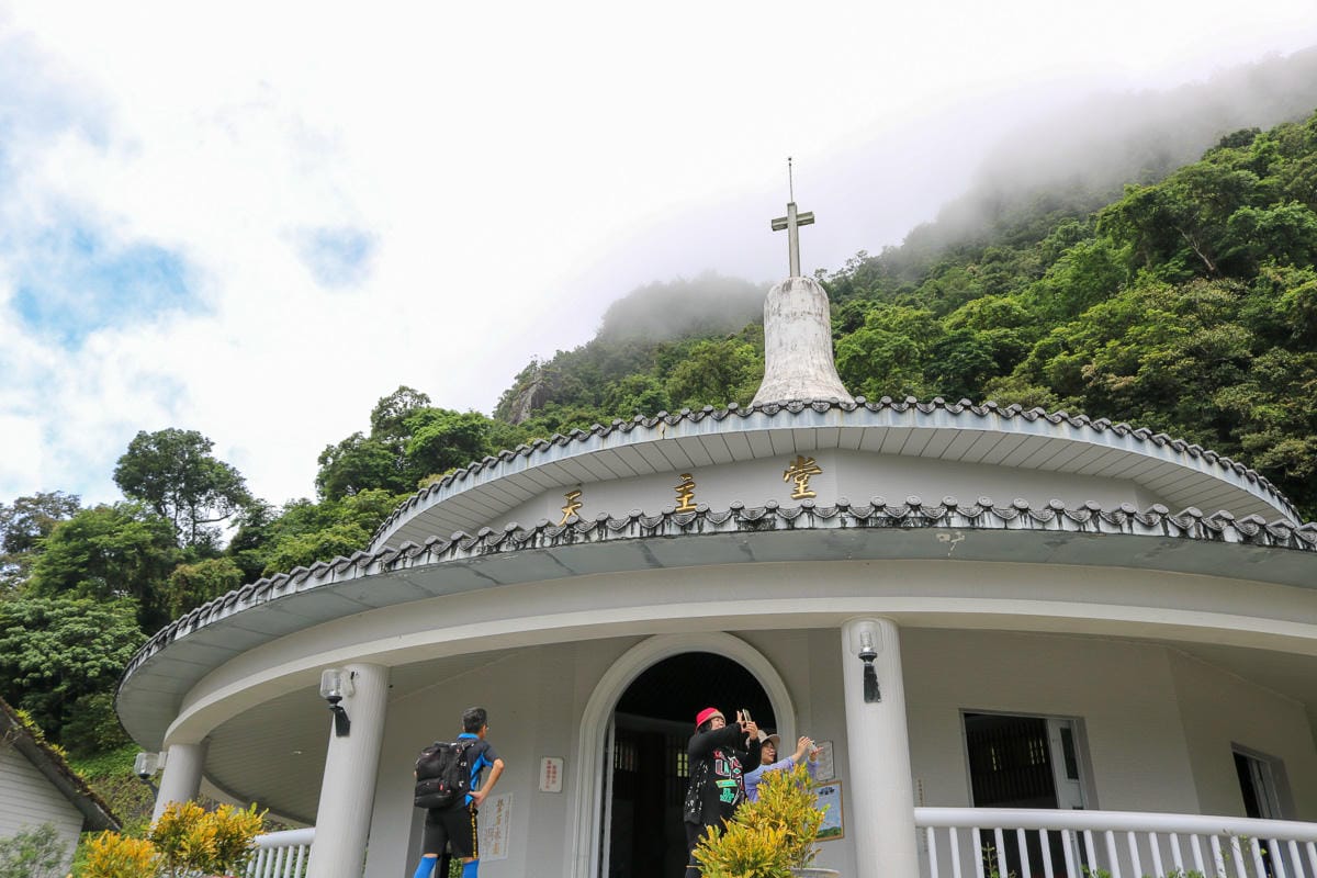 宜蘭礁溪聖母登山步道朝聖路 爬抹茶山聖母山莊沒說的真相