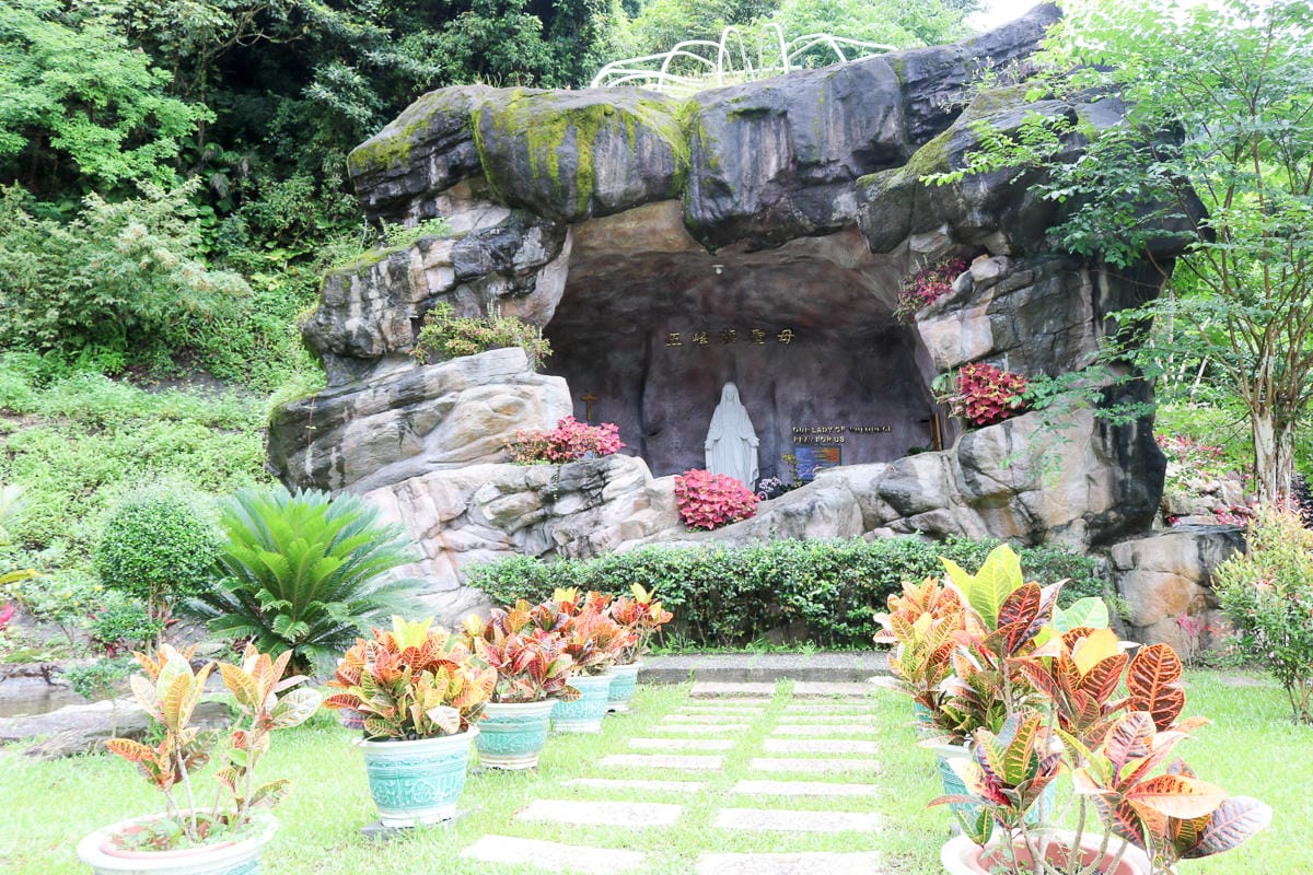 宜蘭礁溪聖母登山步道朝聖路 爬抹茶山聖母山莊沒說的真相