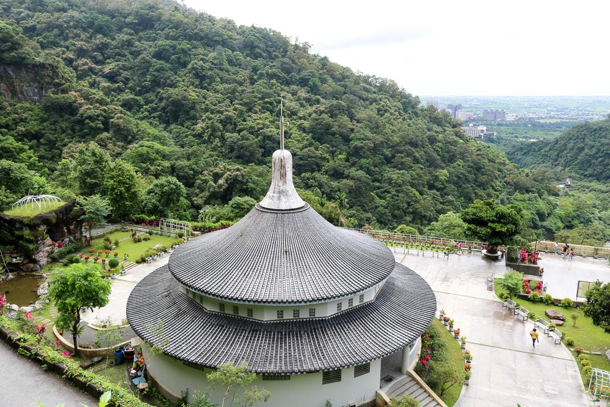 宜蘭礁溪聖母登山步道朝聖路 爬抹茶山聖母山莊沒說的真相