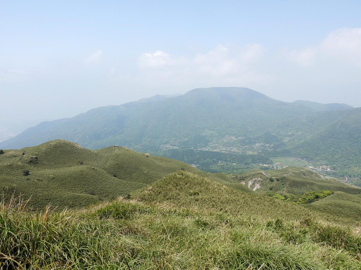 百岳練習場七星山主峰 苗圃線繞O形登頂台灣小百岳