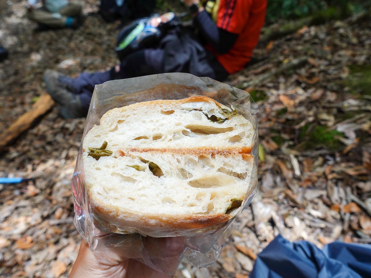內湖十年麵包 屬於十年特有的歐式麵包 可頌超好吃彷彿人在歐洲