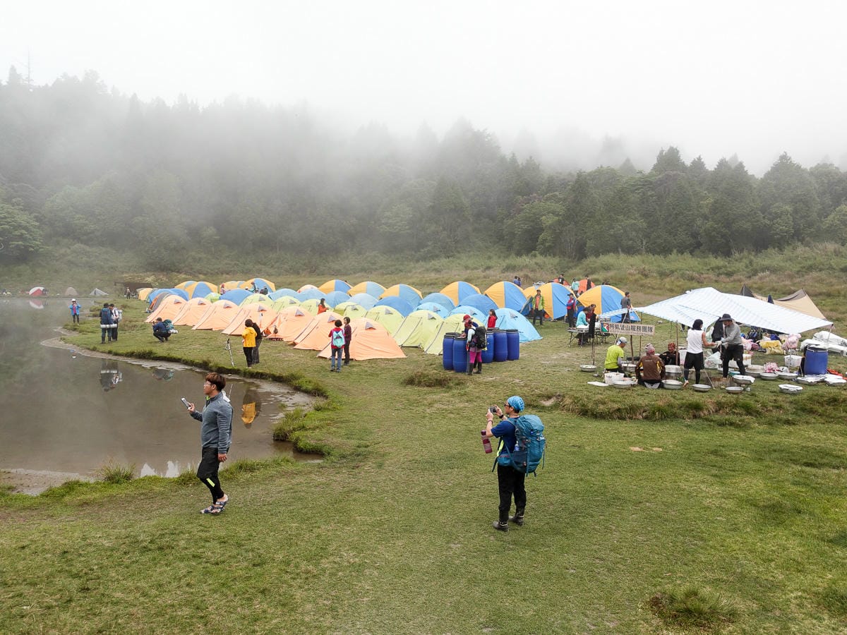 宜蘭加羅湖 加太縱走兩日露營太平山 倒木跨到飽會吃鞋的泥沼(上
