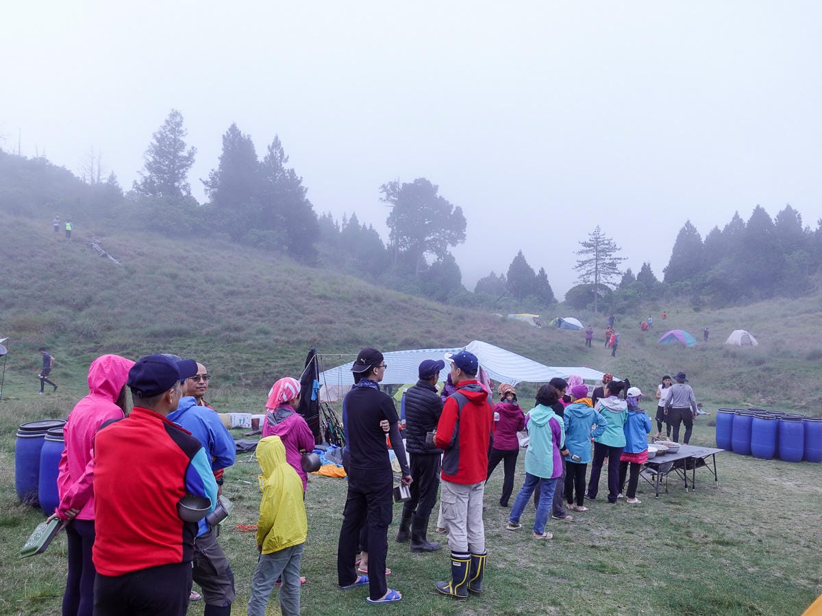 宜蘭加羅湖 加太縱走兩日露營太平山 倒木跨到飽會吃鞋的泥沼(上