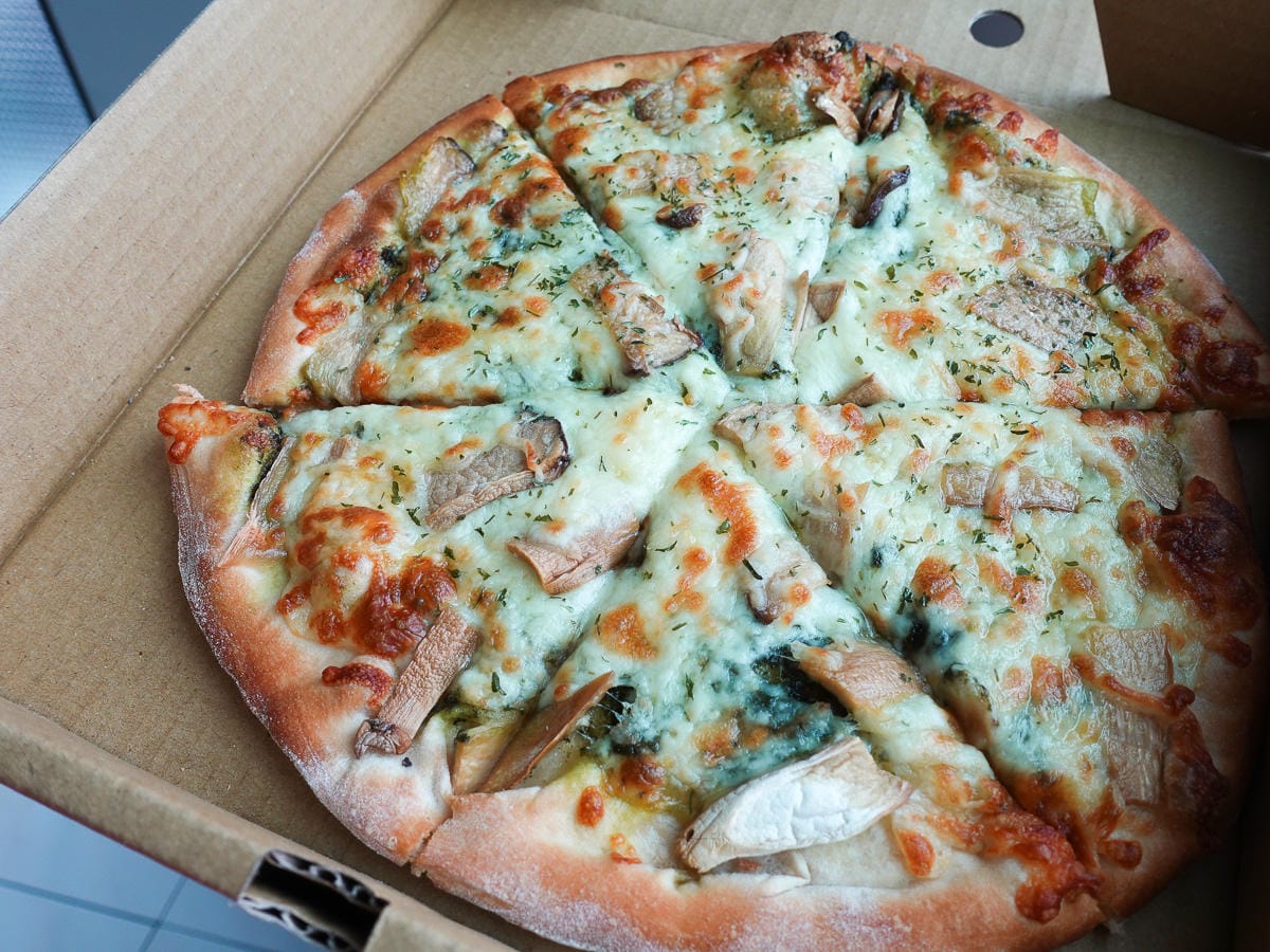 內湖手工披薩麵包 幸福窯烤 天然發酵不添加的原始美味 10 分鐘上菜 - 第11張圖 內湖手工披薩麵包 幸福窯烤 天然發酵不添加的原始美味 10 分鐘上菜