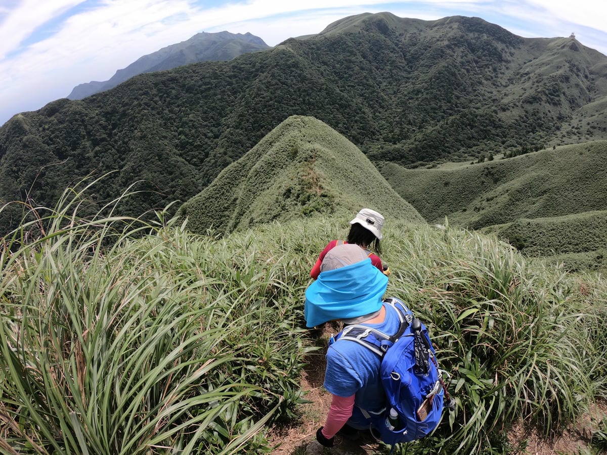 小觀音山群峰中O縱走 小觀音西峰 西西峰 清風崙 下切溪谷前進大屯溪 - 第14張圖 小觀音山步道群峰連峰中O縱走