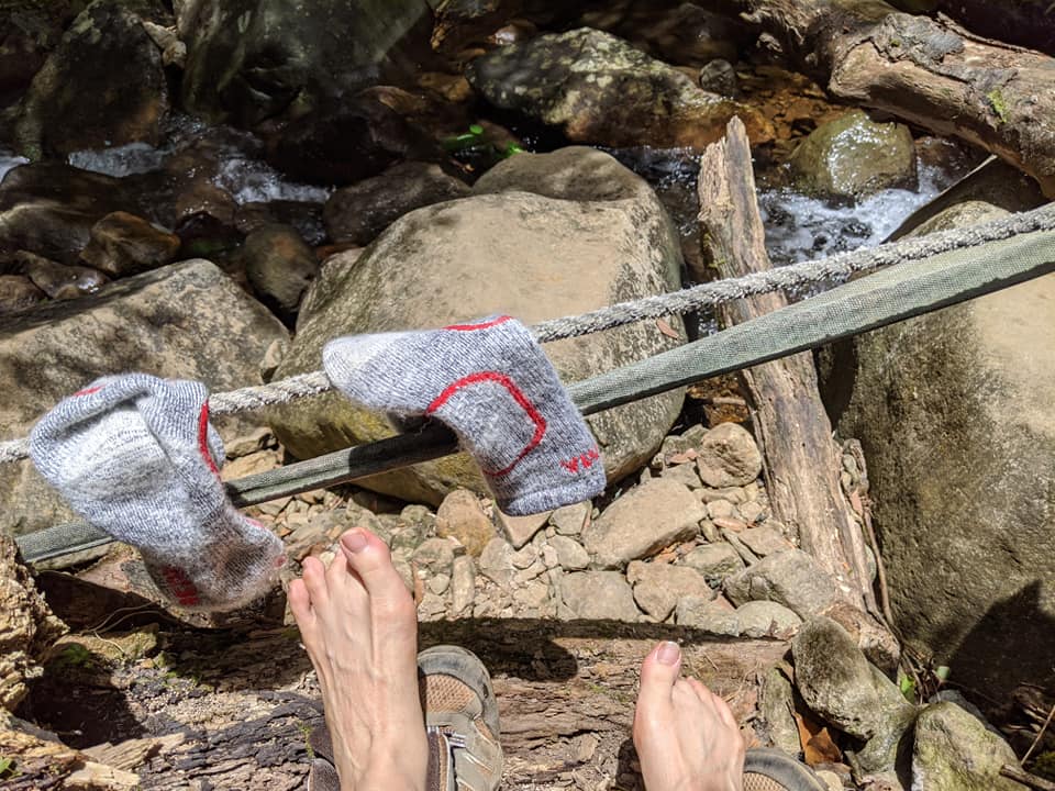 小觀音山群峰中O縱走 小觀音西峰 西西峰 清風崙 下切溪谷前進大屯溪 - 第26張圖 小觀音山步道群峰連峰中O縱走
