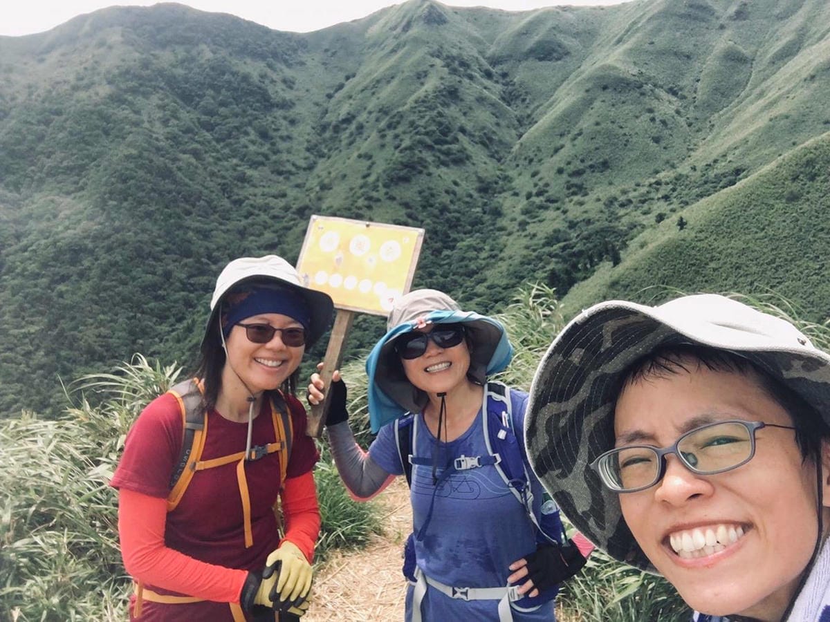 小觀音山群峰中O縱走 小觀音西峰 西西峰 清風崙 下切溪谷前進大屯溪 - 第15張圖 小觀音山步道群峰連峰中O縱走